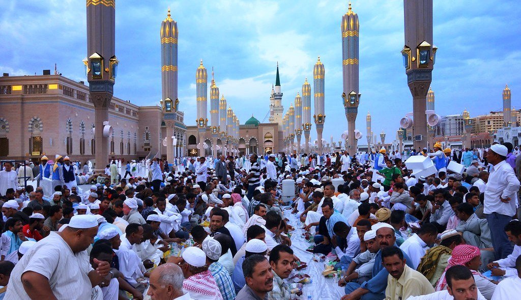 16 Days Umrah Package from Delhi